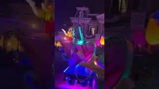 Parade de noël @DisneylandParis 