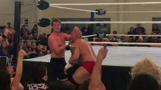 Wolfgang Danger vs JR Kratos
