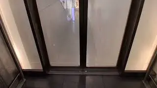 MEI hydraulic glass elevator at the Brookfield Place mall (Manhattan, NY)
