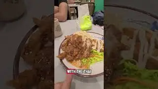 Хрустящий куриный рис по-малайзийски - Вкусная еда в кафе