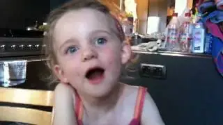 Anna aan tafel