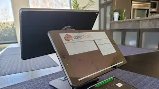 Дисплей для точек продаж coreSTORE, ориентированный на покупателя