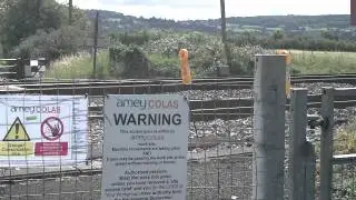 AMEY COLAS SIGNS AND STOP MARKERS AT NAAS LANE,QUEDGELEY 240711.MP4