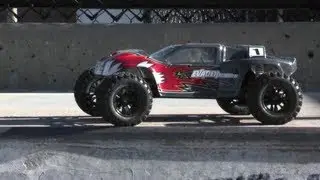 Spotlight: Duratrax Evader EXT2.4 Stadium Truck RTR