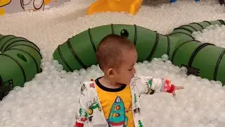 Seru nya mandi bola di lippo mall | kids vlog ‼️#mandibola #playground #ytvideos 