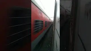 11009 PUNE BOUND SINHAGAD EXPRESS WITH OLD SCHOOL BOY WCAM-3 #mumbai #wcam3 #sinhagad #rail #pune