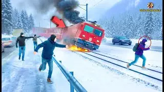100 Real Life Shocking Moments Caught on CCTV &ndash; You Won&rsquo;t Believe What Happens Next ! #12