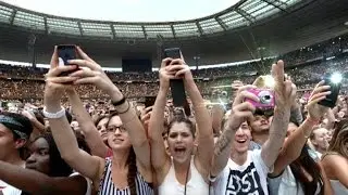 New technology could prevent you from taking cellphone videos at concerts