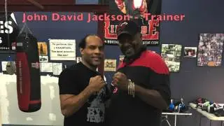 Yeticket interviews boxer Dyah Davis and trainer Derik Santos