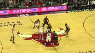 Bulls vs Cavaliers - Tipoff