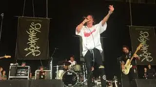 Into It - Chase Atlantic (Warped tour) (Live) 2018