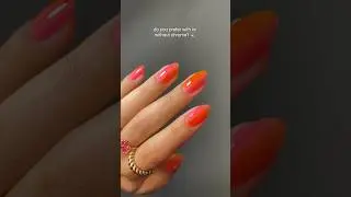 Sunset nail art using jelly polishes and chrome powder! #summernails #chromenails #nailart #nails