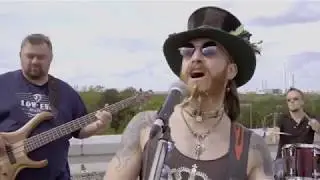 Iron Rose - Hot Day in April