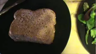 How to Make a Portabella Mushroom Sandwich