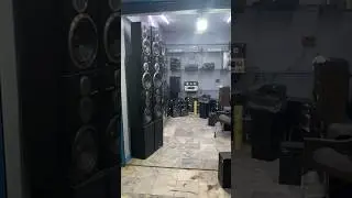 Original speaker woofer amplifier. Kenwood pioneer Hollywood Woofer in Karachi Jackson market