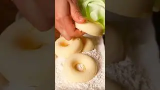 Mozzarella cheese donut #daily #inspiration #kitchencreations #shortvideo #success