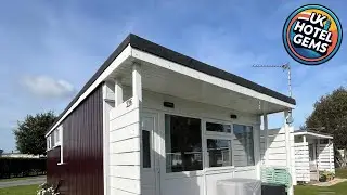 226, Sundowner Holiday Park, Hemsby - Two bed detached chalet, sleeps four, bed linen and towels inc