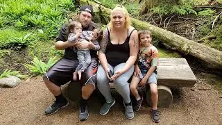 We met another set of conjoined twins!?