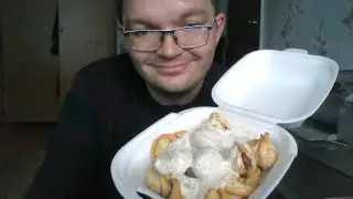 Ragaujam Gruzdintus koldunus su česnakiniu padažu.
