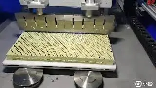 Cake cutter Ultrasonic cutting machine for cake