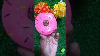 Diy donut box🍩😋#diy#shorts#box#youtubeshorts@CraftskiKhushboo