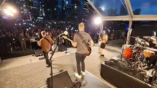 Don't Stop Believin' - Live in Vancouver