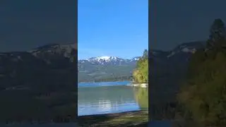 What makes this lake so popular? #travel #explore #lakes