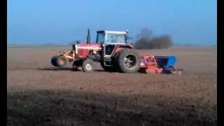 Massey ferguson 2640 with seeder, spring in Denmark