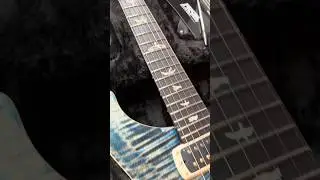 2025 PRS Modern Eagle V 10 Top in Faded Whale Blue