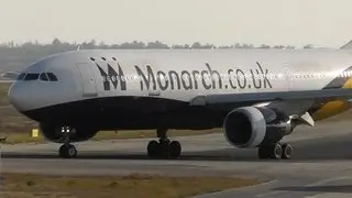 Monarch A300B4-605R|Takeoff from Larnaca|LCLK Planespoting in Full HD!