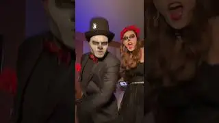 Wir twerken an Halloween💀