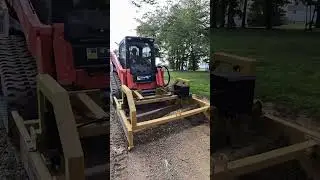 Skidsteer grading Roadrunner #graveldriveway #shorts