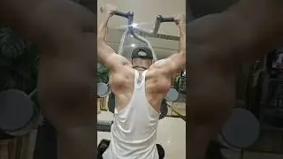 Gym workout #backexcercise#motivation #fitness #strongmuscles #subscribe