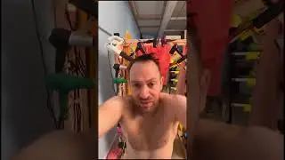 A construit o spalatorie automata de oameni?! (Alex Hada Reacts) #shorts
