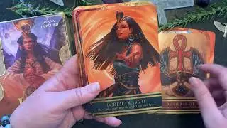 Isis oracle deck by Alana Fairchild review flip through #oraclecards #flipthrough