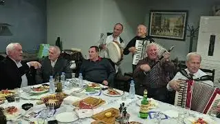 Lumturi Bezati Rrapush Pirra Fiqo Bezati Klarinet Agron Çuko Fatos Doko Fizarmonik Isuf Tafa ne Def