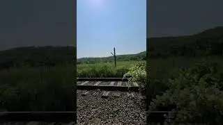 Passing runners on my Brompton Interceptor on the Empire State Trail of New York (6.2025)
