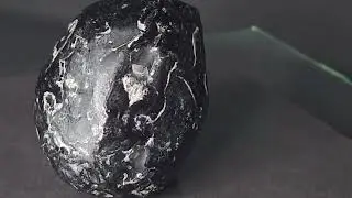 Obsidian Apache Tear self-collected in Arizona
