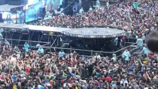 AC/DC - Thunderstruck [live with Axl Rose in Bern, 05/29/2016]