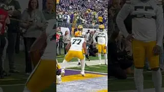 Packers Warm Up Lines #greenbaypackers #gopack #nfl #nflpregame #nflweek18 #beardown #uofa #lineman