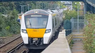 700022 ThamesLink 9P25 Stone Crossing station, 18.09.2025