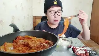통삼겹 김치찜.#묵은지#살살녹아요^^#먹방#mukbang