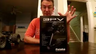 Распаковка радио Futaba 3PV