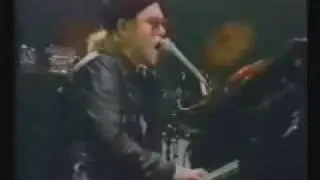 Elton John - One Horse Town live 1977