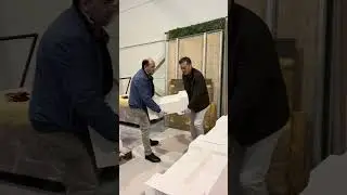 Приветствуем Чарли из Сингапура на нашем заводе! #простоестроительство #строительство #дом #перлит