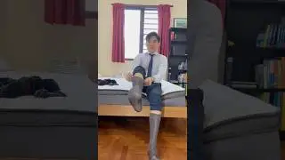 What socks should men wear ? #socks #feet #mensfashion #g2000 #tailor #singapore #meshsocks