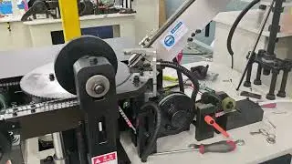 Unistrong- Collated screws assembly machine