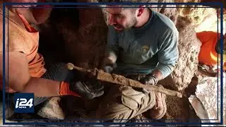 Fascinating find: Rare cache of Roman weapons discovered in Judean Desert cave