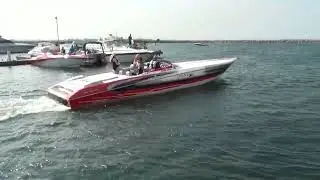 High Performance Donzi ZR V Bottom Go Fast Boat followed by 42ft Nor-Tech  then Skater cat.  08 2025