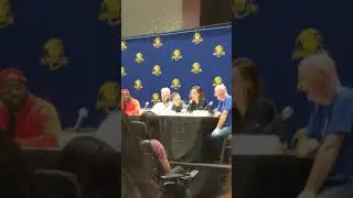 Kat gets nervous filming make-out scenes / she doesn't want them to be boring /#DragonCon2017